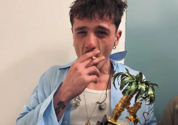 BASTA TORMENTONI, ma chi domina le classifiche musicali? Olly in vetta agli stream (album e singoli), Sfera Ebbasta e Shiva nei supporti fisici e Bad Bunny unico straniero. Ma il vero trend &egrave; il boom dei vinili&hellip;  