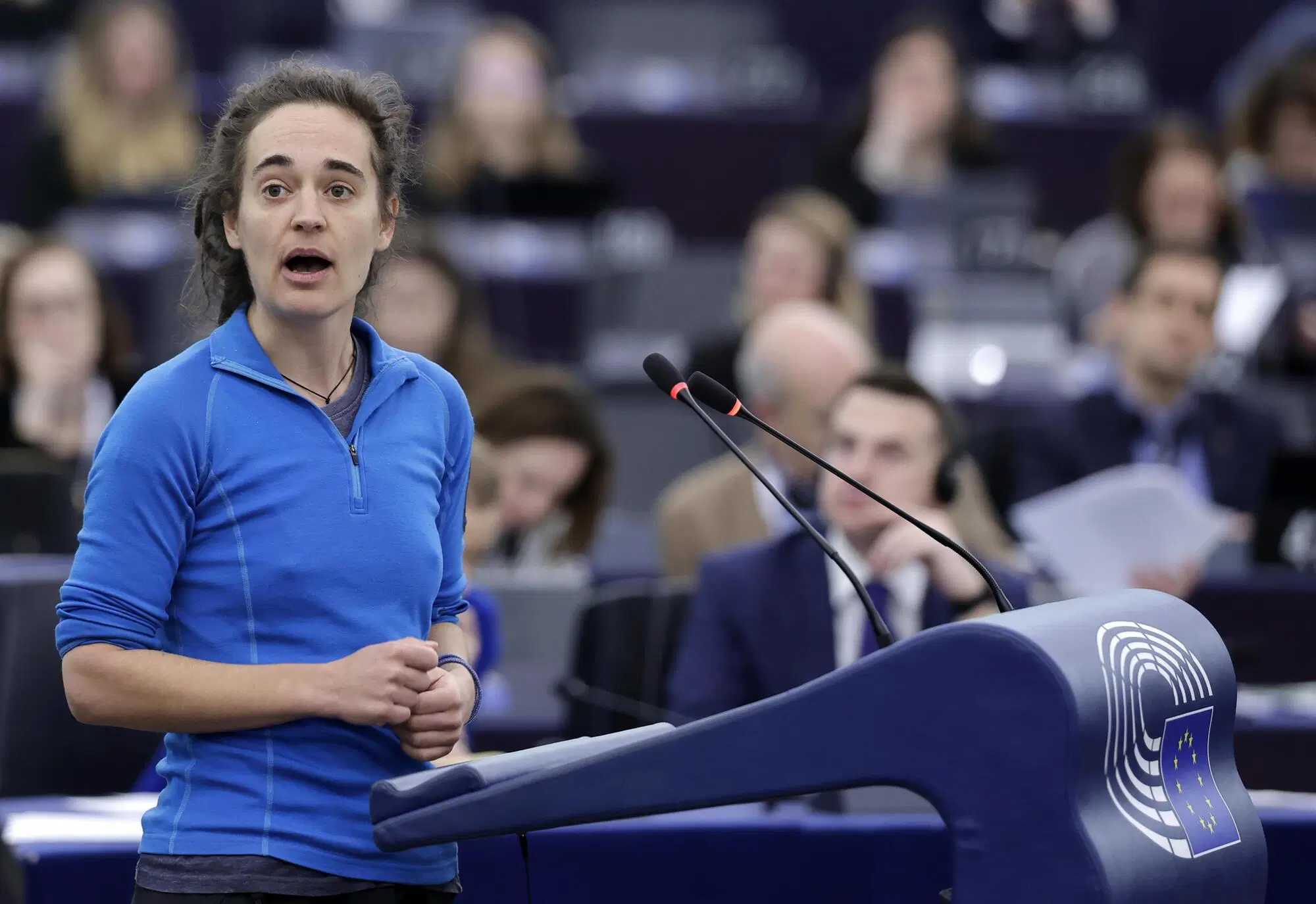 Carola Rackete si &egrave; dimessa da europarlamentare