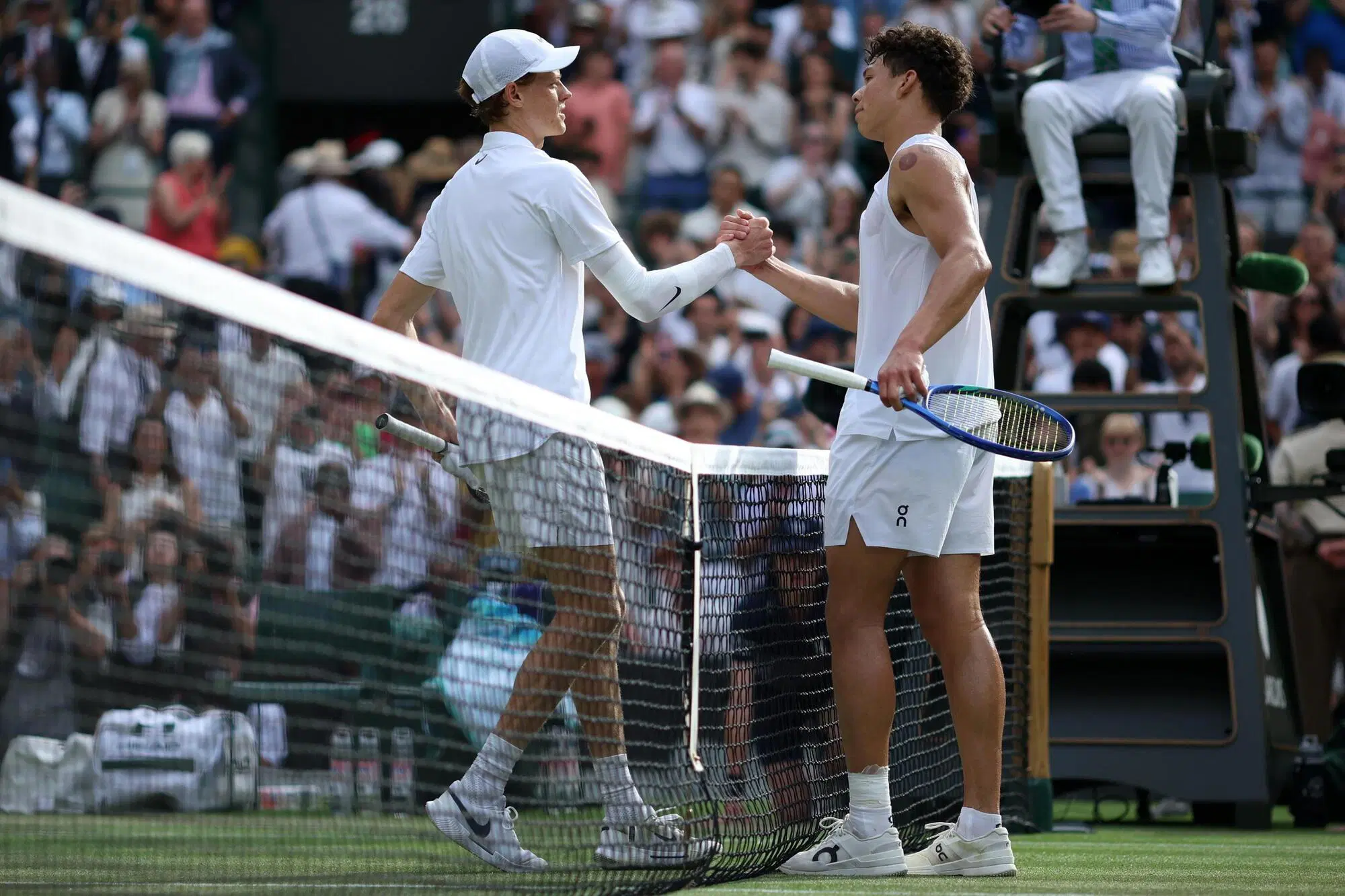 Jannik Sinner sconfigge Ben Shelton e si qualifica per la semifinale