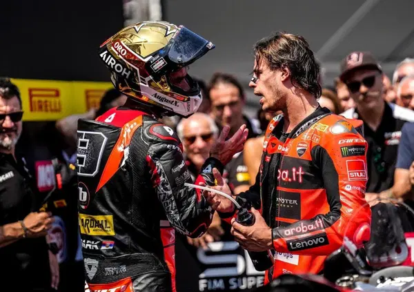 Ah, ma non &egrave; Toprak? Se il venerd&igrave; della MotoGP al Sachsenring vi ha sorpresi, beccatevi Bulega e Petrucci (capito Ducati?) nel venerd&igrave; di SBK a Donington