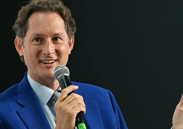 Ma che succede tra Elkann e il Fisco? In ballo 175 milioni di euro per l&rsquo;inchiesta sull&rsquo;eredit&agrave; Agnelli. &ldquo;Accordo per chiudere una pagina dolorosa&rdquo;. E sul caso del presidente della Juve Ferrero&hellip;