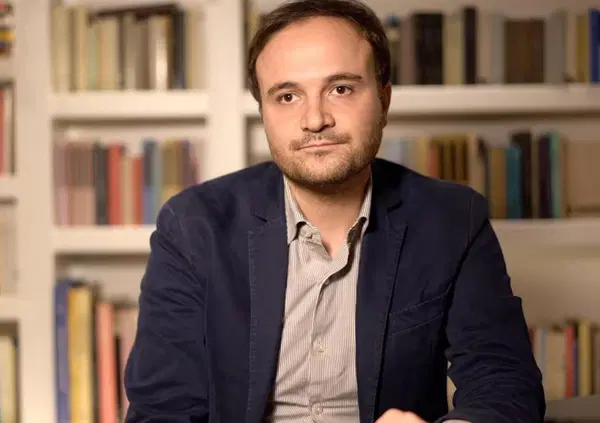 Per Paolo Di Paolo i libri in Italia non si vendono perch&eacute; la tv li snobba, ma &egrave; cos&igrave;? No, il problema &egrave; un altro: ecco perch&eacute; la letteratura deve tornare a essere ribellione, alla faccia dei trend (e dei &ldquo;booktoker&rdquo;) sui social