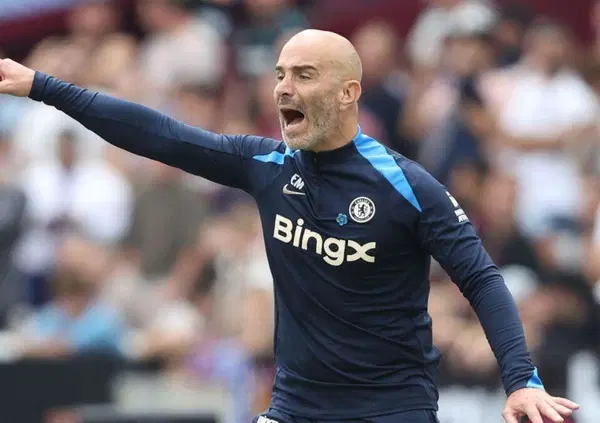 CHELSEA-PSG? Una cosa sola vojo sap&eacute;: ma chi &egrave; Enzo Maresca, l&rsquo;allenatore del Chelsea sul tetto del mondo che non ha mai allenato in Serie A?