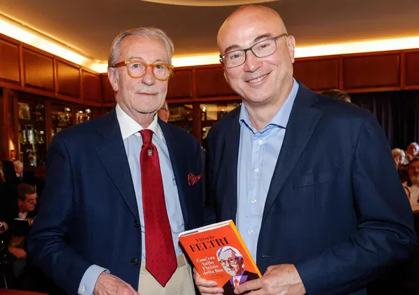 La rassegna stampa (rassegnata) di MOW: Aldo Cazzullo? Ha sostituito ChatGpt. Il Giornale e Libero condividono tutto, dai titoli al QI dei direttori Sechi e Sallusti? E Rettore che si rivolge al Papa...