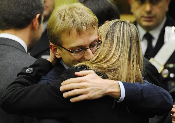 Omicidio Poggi, CHIARA &Egrave; STATA UCCISA DUE VOLTE? L&rsquo;accusa di Nuzzi contro la giustizia Italiana: &ldquo;Uno scempio simile sulla vittima non si &egrave; visto nemmeno nel caso di Yara Gambirasio&rdquo;. Ci sar&agrave; un nuovo processo indiziario come per Stasi? 