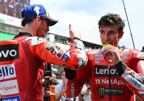 Le curve a destra, "l&rsquo;inesperienza" o CI PERC*LA TUTTI? Marc Marquez mette le mani avanti per Brno. Mentre Pecco Bagnaia: &ldquo;Vorrei pi&ugrave; del podio&rdquo;