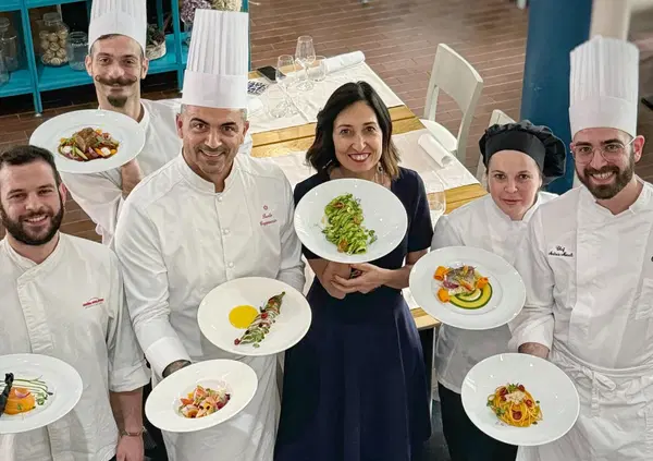 Siamo andati a mangiare da Libra, il &ldquo;ristorante antiaging&rdquo; di Bologna, ma com&rsquo;&egrave;? Hanno scoperto il segreto della longevit&agrave;: dalla frittura di pesce da 280 calorie alla carbonara da 370. E il tiramis&ugrave;&hellip;