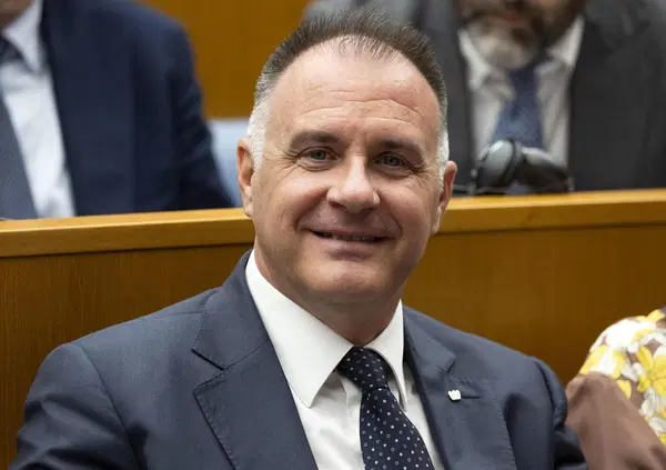 ORSINI (CONFINDUSTRIA) SPARA A ZERO contro le universit&agrave; online: &ldquo;Un docente per quattrocento studenti? Far&ograve; una battaglia per limitare questi atenei&rdquo;. Ma ha ragione? S&igrave;, se basta pagare (e copiare) per laurearsi&hellip;