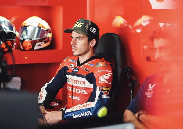 S&igrave;, nel 2025 Joan Mir &egrave; stato steso 5 volte e gli hanno anche cancellato l'aereo per le vacanze. Resta a Brno da signore: "Non &egrave; sf*ga, c'&egrave; un motivo. Alex Marquez? No comment" 