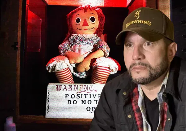 HORROR: Cos&rsquo;&egrave; questa storia dell&rsquo;investigatore del paranormale trovato morto in un hotel infestato? E davvero la bambola di Annabelle &egrave; scomparsa?