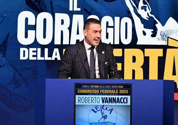 Guerra Russia-Ucraina? Vannacci sta con Putin: &ldquo;Zelensky? Un comico&rdquo;. E a La Zanzara Show con Cruciani e Parenzo il vicesegretario della Lega le spara anche su Schlein, Von der Leyen, Rackete, Navalny, Mussolini e...