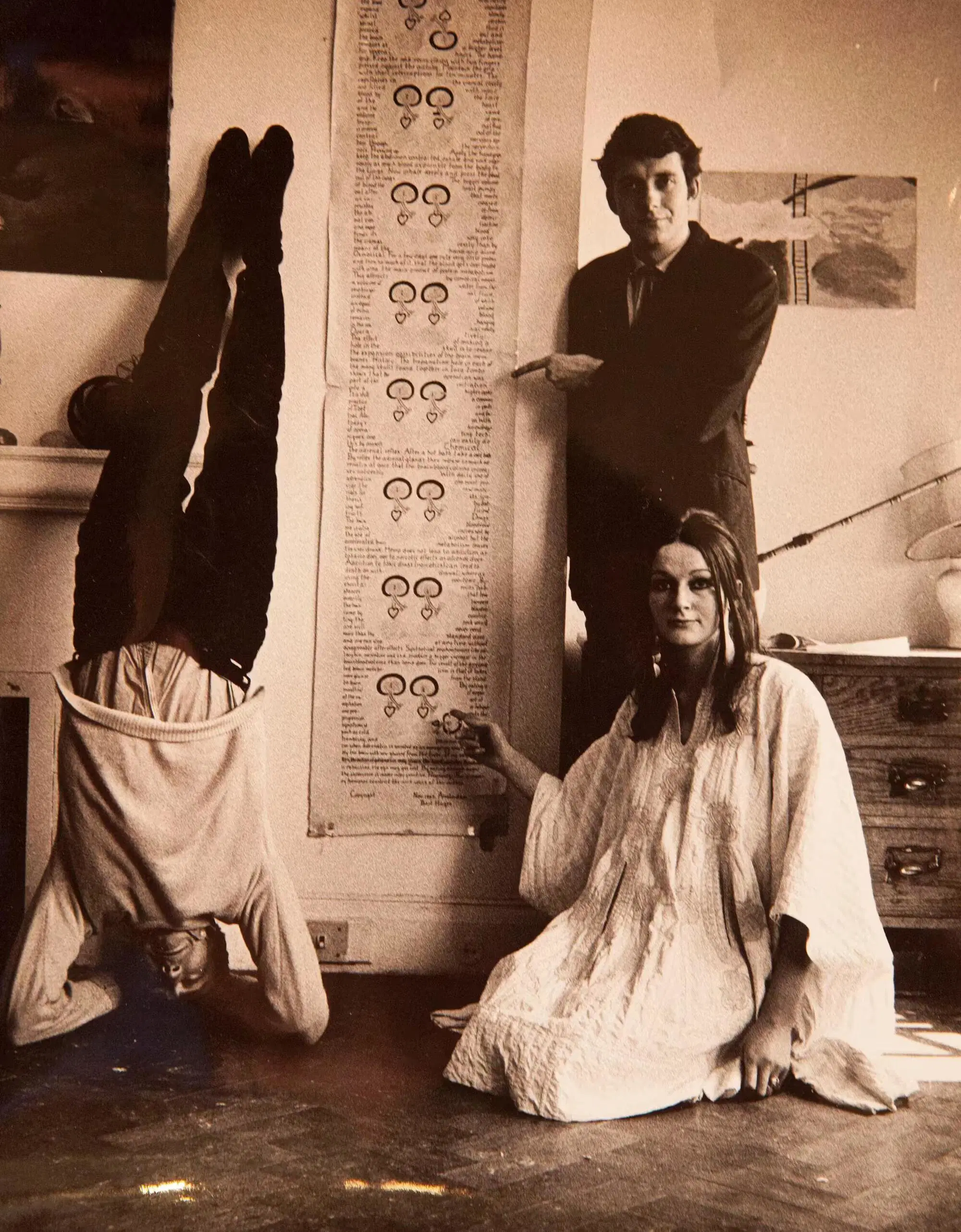 Amanda Feilding con i suoi colleghi Joey Mellen e Bart Huges nel 1966