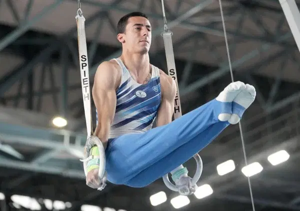 Il dramma di Lorenzo Bonicelli: chi &egrave;, cos'&egrave; successo agli anelli al ginnasta della Nazionale azzurra e come sta?