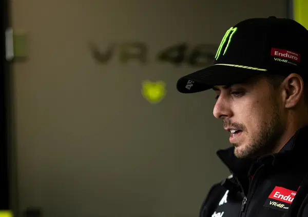 Fabio Di Giannantonio SONTUOSO a MOW: &ldquo;Mio padre vendeva il pesce, la felicit&agrave; non &egrave; nei collanoni. I media in MotoGP? Nessun pilota vuole fare lo str*nzo&rdquo;