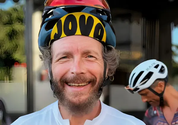 JOVANOTTI &Uuml;BER ALLES col Jova Bike Party. Rai, cosa aspetti a dargli un programma sul "Viaggio per l'Italia". Aldo Grasso? Anche se aveste le ruote&hellip;
