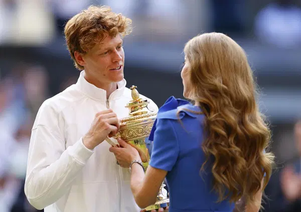 &ldquo;Sinner il tennista pi&ugrave; intelligente? Scandaloso&rdquo;: Kyrgios se la prende anche con Musetti per attaccare Jannik. Ma QUALCOSA per farsi passare l&rsquo;ossessione?