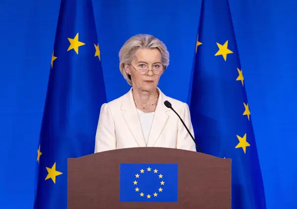 Dalla bava al fango per Von der Leyen dopo i dazi di Trump? Capezzone asfalta Pd e 5 Stelle: &ldquo;Gentiloni, Schlein, grillini, Bresolini, scambio di persona con chi finora alla presidente della Commissione Ue ha fatto la claque?&rdquo;