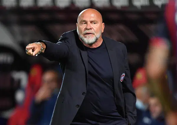 MA L&rsquo;AVETE SENTITO? Serse Cosmi &egrave; tornato ed &egrave; l&rsquo;antidoto all&rsquo;ipocrisia che domina il mondo pallonaro. &ldquo;Retegui? Nel 2000 non avrebbe giocato in nessuna delle diciotto di Serie A&rdquo;