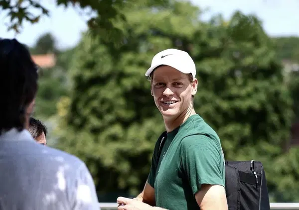 La strana storia (bufala?) di Sinner e i 5 milioni per i cani: perch&eacute; tutti stanno dando questa notizia? E cos&rsquo;&egrave; &ldquo;Dogtopia&rdquo;? Ecco come stanno le cose su Jannik e il progetto animalista