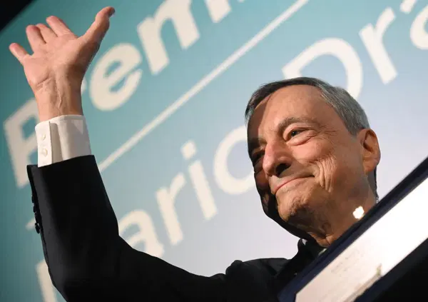 Draghi al posto di Von der Leyen? &ldquo;Meglio Vannacci&rdquo;. GIORDANO ASFALTA SUPER MARIO: &ldquo;Ma se affondasse davvero l&rsquo;Europa&hellip;&rdquo;. E sulla promessa di Giorgia Meloni e il &ldquo;generalissimo al comando&rdquo;&hellip;