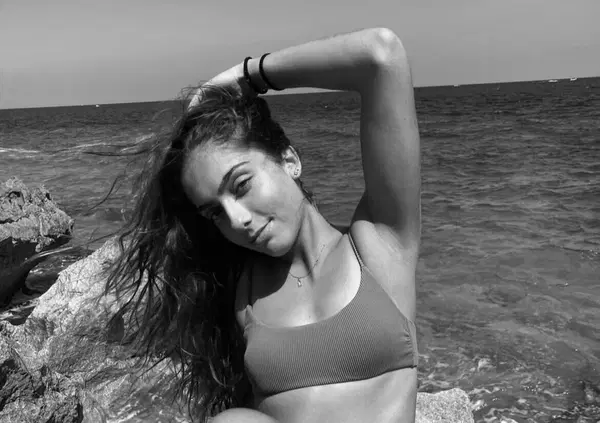 TUTTA LA VERIT&Agrave; DI Roberta Bruzzone sulla morte di Simona Cin&agrave;: &ldquo;I fatti descritti delineano uno scenario ben oltre l&rsquo;ipotesi del malore o del semplice incidente&rdquo;. Ma davvero delle ottanta persone presenti nessuno l&rsquo;ha vista entrare in piscina?