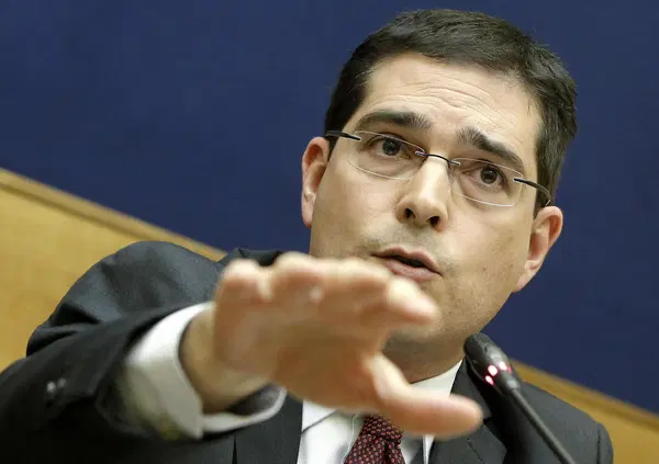 &ldquo;SE QUESTA &Egrave; LA MILANO BENE...&rdquo;. Capezzone spara su Corona e i mille euro (pi&ugrave; numero del pusher) dati a Monzino per i messaggi Bova-Ceretti: &ldquo;Figuriamoci la Milano male...&rdquo;