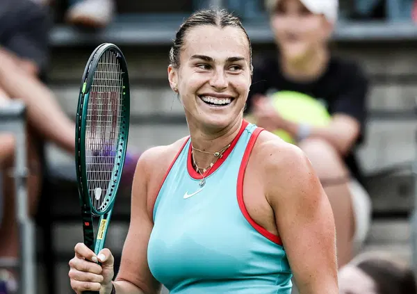 CHE SLAM! Aryna Sabalenka hot (e in topless?) prima di Cincinnati e dello Us Open. Dopo la delusione di Wimbledon la numero uno del ranking del tennis Wta punta alla conquista dell&rsquo;America [FOTO]
