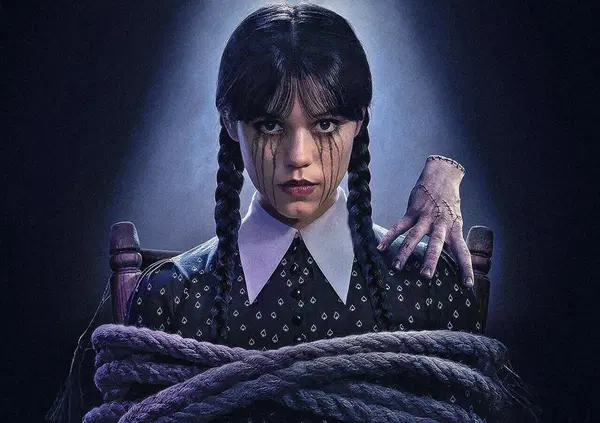 Abbiamo visto Mercoled&igrave; 2 (Parte uno) di Tim Burton con Jenna Ortega su Netflix, ma com&rsquo;&egrave;? Pi&ugrave; che una serie, un esperimento sociale (con parecchio true crime)