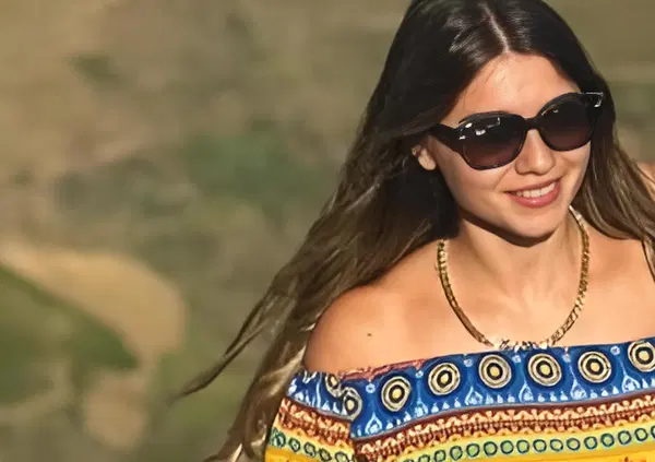 Femminicidio Sara Campanella, Stefano Argentino, il ragazzo accusato dell&rsquo;omicidio, si &egrave; suicidato in carcere (forse impiccandosi): aveva gi&agrave; provato a uccidersi ed era stato messo in isolamento. Ma davvero nessuno si &egrave; accorto di niente?