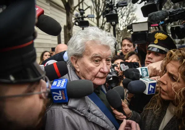 Omicidio Chiara Poggi, LA NUOVA PROFEZIA DI LOVATI: &ldquo;Dopo il 24 ottobre andremo tutti a nanna, perch&eacute; non succeder&agrave; niente&rdquo;. Non ci sar&agrave; un processo per Sempio? Dopo l&rsquo;incidente probatorio &ldquo;si andr&agrave; a dormire&rdquo;?
