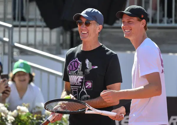 &ldquo;SINNER ANIMALE&rdquo;: Cahill parla di Jannik e di come (anche a Cincinnati) sta lavorando per neutralizzare l&rsquo;avversario. Ma il suo punto debole? Intanto Alcaraz e Nardi&hellip;