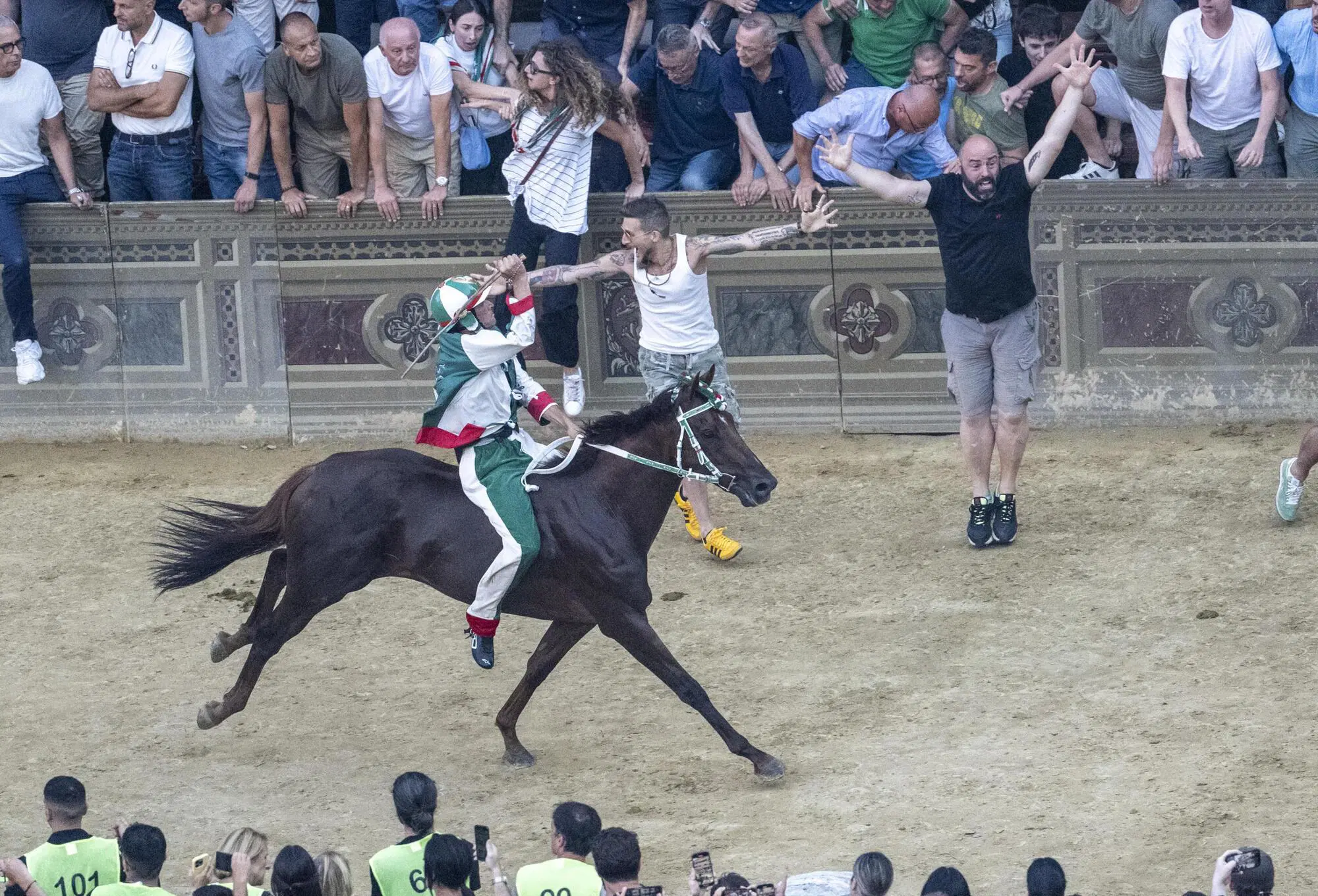 20250816 102527000 5695