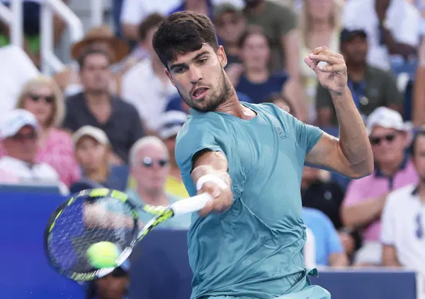 Atp Cincinnati, prima e dopo la finale con Jannik Sinner: ma qual &egrave; il tarlo in testa a Carlos Alcaraz (secondo Santopadre)?