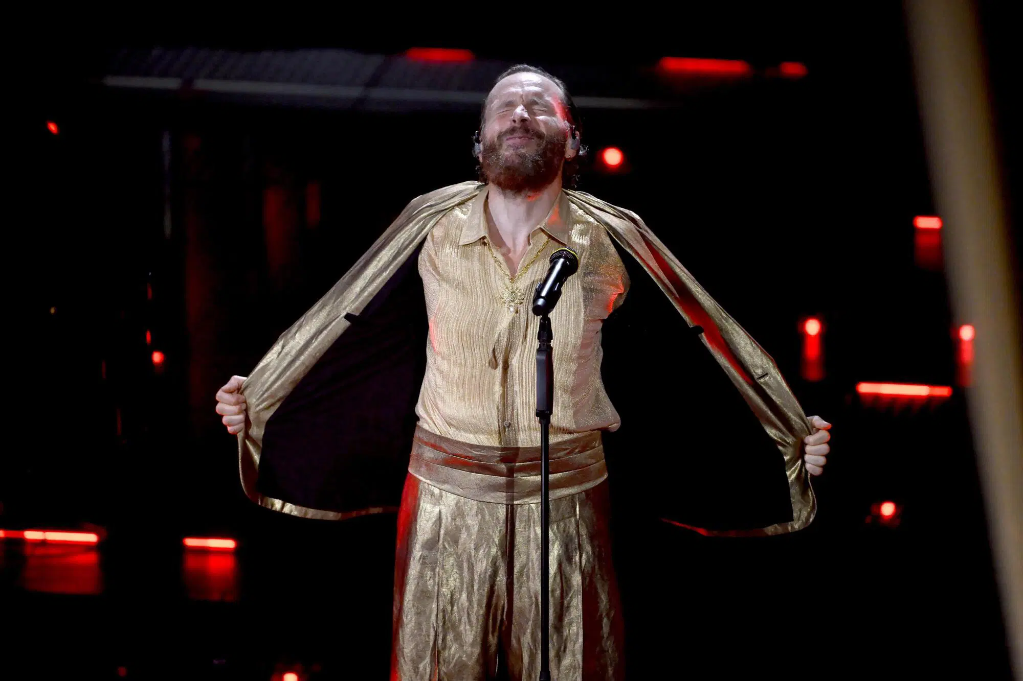 Jovanotti e le critiche per le sue parole su Gaza