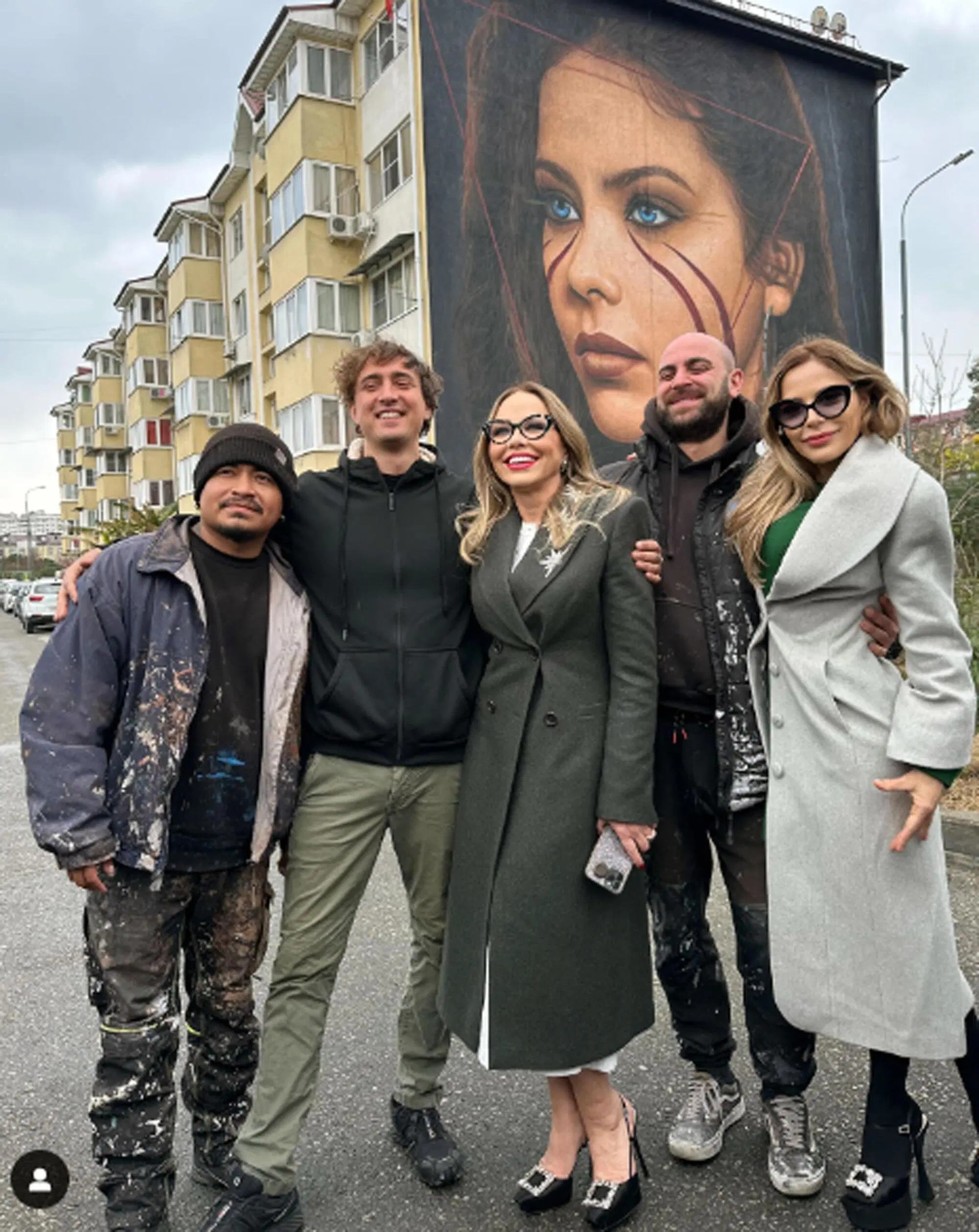 Il murale di Ornella Muti realizzato da Jorit a Sochi (Russia)