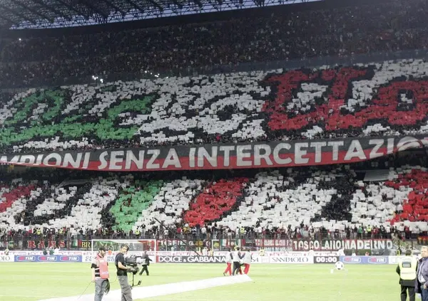 Gli ultras pubblicano sui social le lettere di esclusione firmate AC MILAN. Banditi della Sud fuori dalla curva per quale reato? Ma le societ&agrave; possono farlo o &egrave; un abuso della Costituzione? Qua spieghiamo tutto
