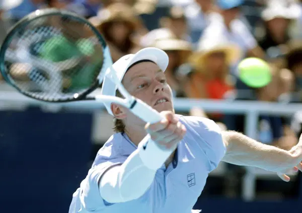 Le bombe di Facci su Sinner: &ldquo;Antidoping da Kgb, ma la salute... Solo un africano o uno come Alcaraz pu&ograve; non avere problemi&rdquo;