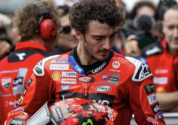 La MotoGP a Balaton corre in un kartodromo e non lo sa? Nel dubbio, Marc Marquez picchia duro: &ldquo;Bagnaia mi soffre? Non posso dirlo, mai successo&rdquo;