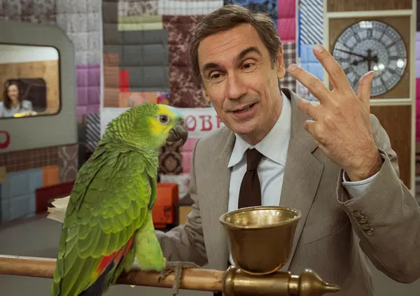 Ma avete visto Fabrizio Gifuni in Portobello su Enzo Tortora? Ecco perch&eacute; la serie Hbo Original &egrave; gi&agrave; la conferma che Marco Bellocchio &egrave; l'unico che sa raccontare l'Italia che tanti dimenticano. E la nuova foto...