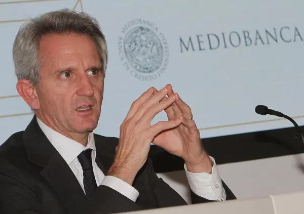 Mediobanca e Nagel ko su Generali e Mps, Bisignani: &ldquo;Col Leoncavallo, doppia liberazione per Milano. Due mondi opposti, stessa arroganza&rdquo;. E Belpietro: &ldquo;Fine del capitalismo senza capitali&rdquo;