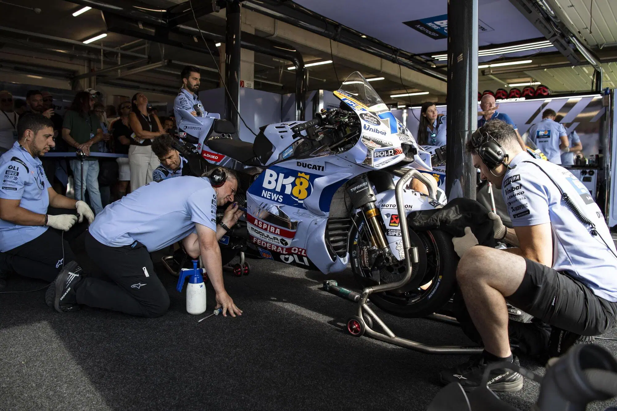 Lavoro Team gresini racing Box