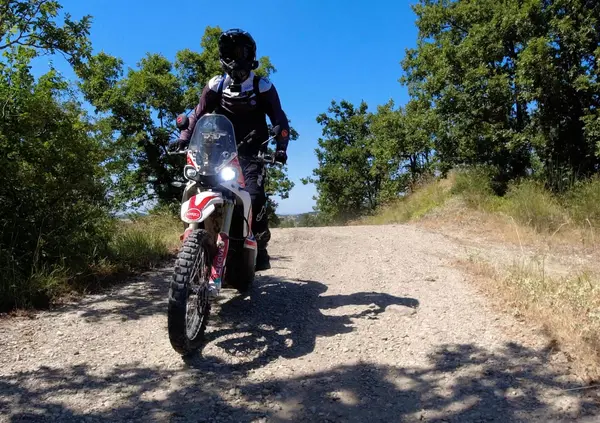 Kove 450 Rally, la verit&agrave;: troppo specialistica o una vera alternativa alle maxienduro?