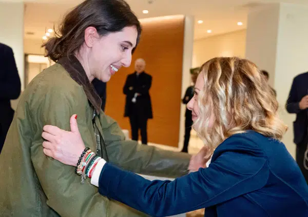 &ldquo;L&rsquo;Iran rischia nuovo attacco israeliano&rdquo;. Intervista a Masoud Kazemi, giornalista e attivista per i diritti: &ldquo;Cecilia Sala? Vittima della criminale diplomazia degli ostaggi&hellip;&rdquo;