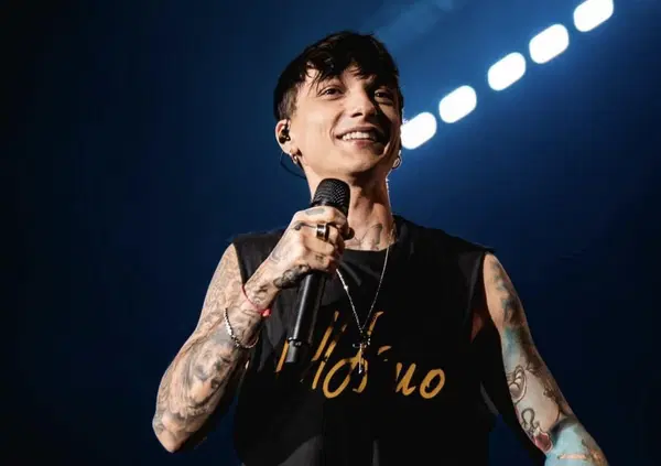 Ultimo ha SVELATO quanto durer&agrave; il concerto a Tor Vergata: Niccol&ograve; non si risparmia, con una dichiarazione d&rsquo;amore alla sua Roma e ai fan. Ecco tutto quello che sappiamo sul raduno degli ultimi...