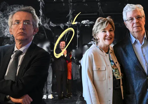 SGAMATI! Ma alle Officine San Carlo stanno ancora organizzando spettacoli senza permessi? Pura l&rsquo;Autorit&agrave; portuale li sputtana, le inchieste evidentemente non bastano&hellip;