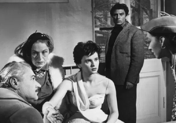 Ma alla Mostra del cinema avete visto il restauro di Roma ore 11? Ecco perch&eacute; il cinema del passato &ldquo;&egrave; il ponte su cui &egrave; possibile diventare il cineasta del futuro&rdquo;