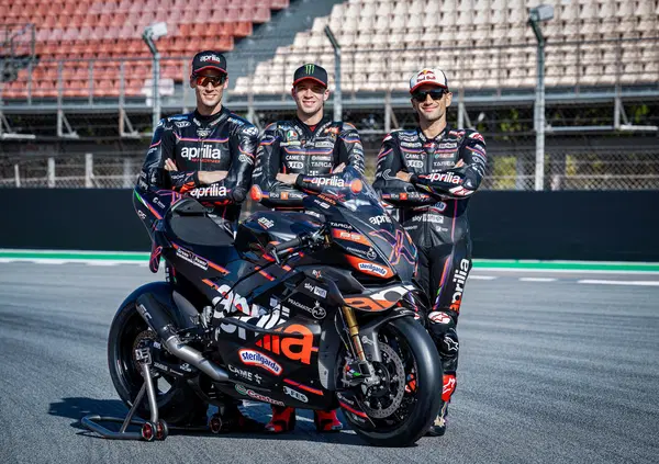 Un piccolo diavolo nato in circuito: al Montmel&ograve; abbiamo conosciuto l&rsquo;Aprilia RSV4 X-GP, 30 esemplari e 90.000 euro