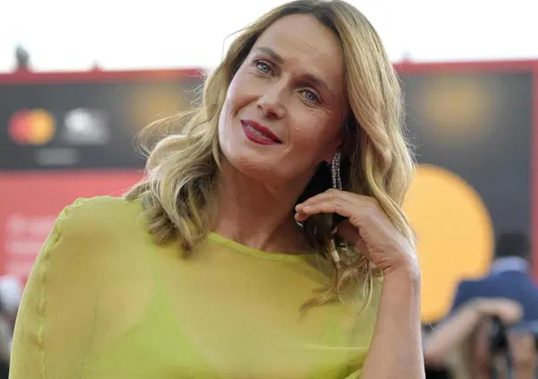 Lucia Mascino a MOW: &ldquo;Il cinema parla della vita. Giusto che la Mostra sia stata un luogo per confrontarsi su Gaza&rdquo;