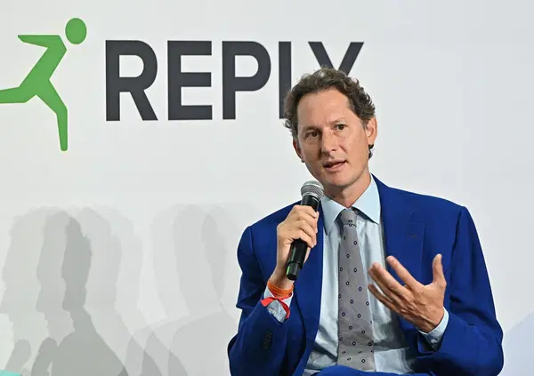 Eredit&agrave; Agnelli, Gigi Moncalvo spara: &ldquo;Elkann in punizione? Come far&agrave; con Stellantis ed Exor? E la Juventus avr&agrave; nuovi problemi, come la Ferrari. Ma Lapo e Ginevra...&rdquo;. E sul procuratore capo&hellip;