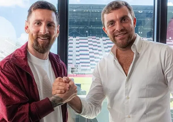 &ldquo;Vi faccio passare la voglia&rdquo;: Fabrizio Romano sbotta contro la pagina Sportidioset. Ma perch&eacute;? C&rsquo;entra l&rsquo;iconico &ldquo;Here we go&rdquo;&hellip;